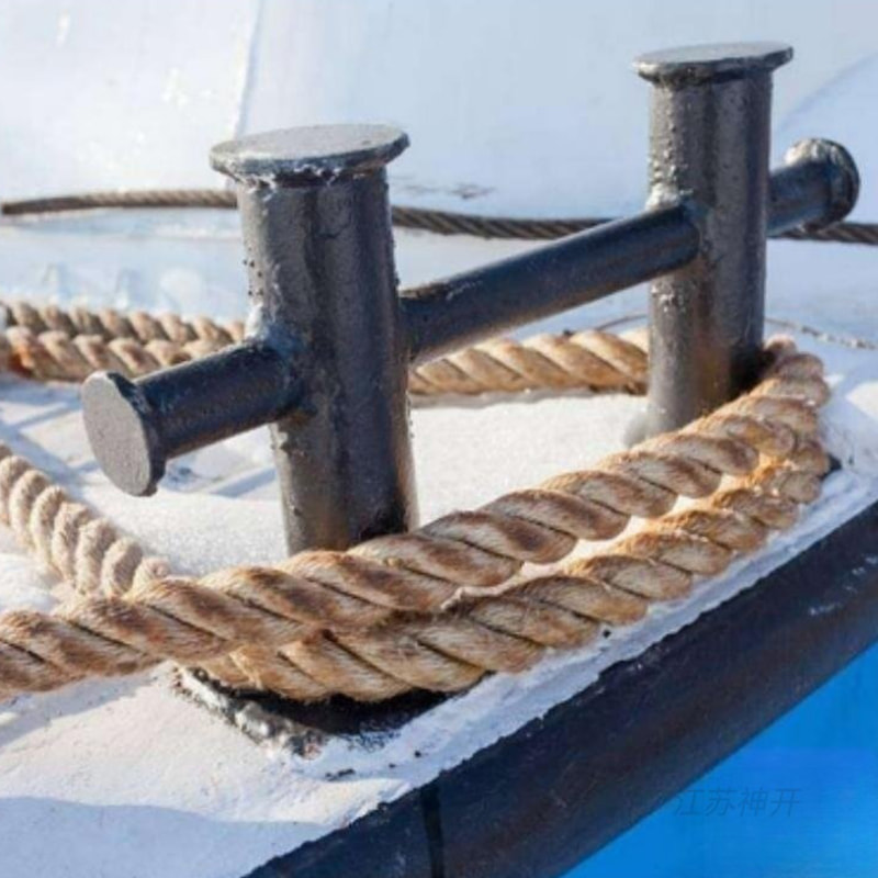 Bolarde marine